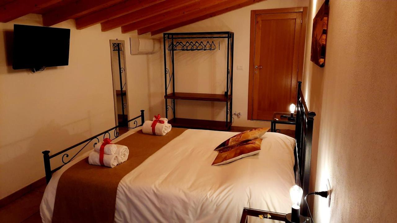 Il Casale Di Lucullo Villa Lucignano Ngoại thất bức ảnh